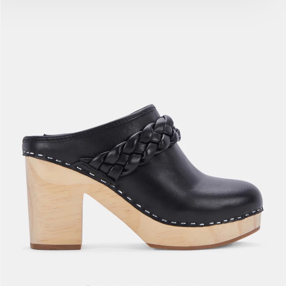 Dolce vita Hila Heels in black leather NWOB